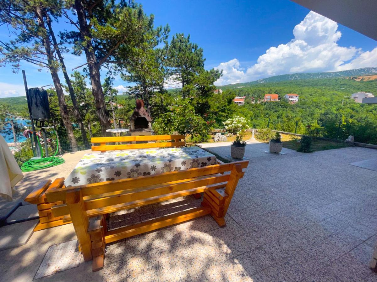 Apartmani Combaj Jadranovo Exterior foto